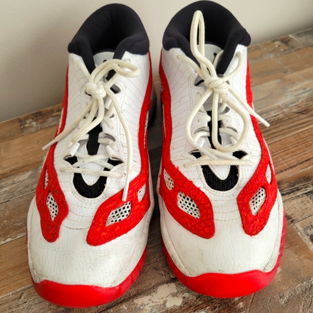 Nike Air Jordan basketball shoes size 6.5y